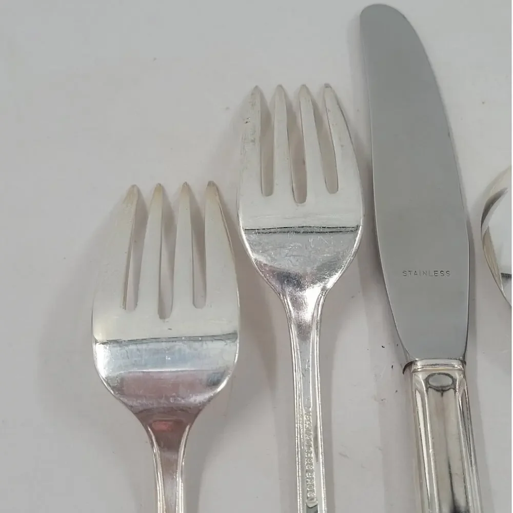 Rogers Brothers‎ Silver Plate Eternally Yours Coquette 6-8